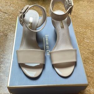 Louise eat Cie sandal 7 1/2
